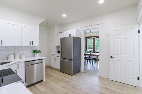 910 Sanders Street Indianapolis IN 46203