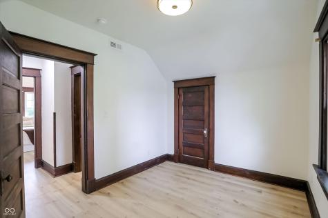 910 Sanders Street Indianapolis IN 46203