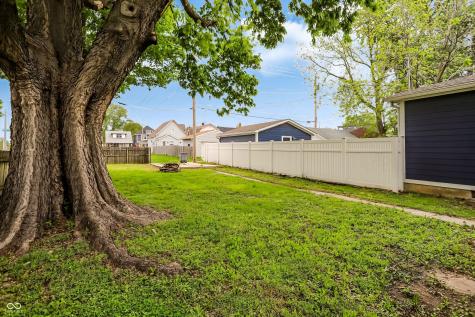 910 Sanders Street Indianapolis IN 46203