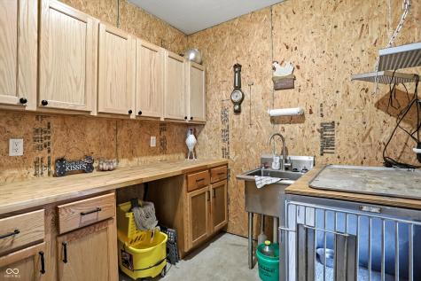 6820 W Road 150 N Bargersville IN 46106