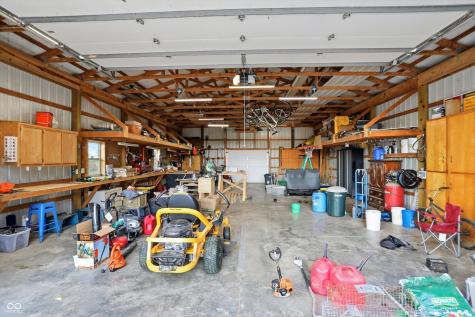 6820 W Road 150 N Bargersville IN 46106