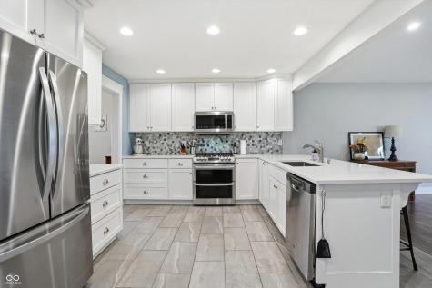 6820 W Road 150 N Bargersville IN 46106