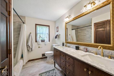 407 Oxford Drive Noblesville IN 46062