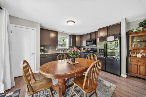 397 Jefferson Valley Coatesville IN 46121