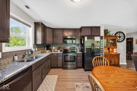 397 Jefferson Valley Coatesville IN 46121