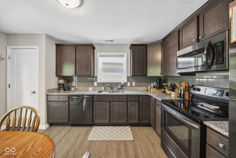 397 Jefferson Valley Coatesville IN 46121