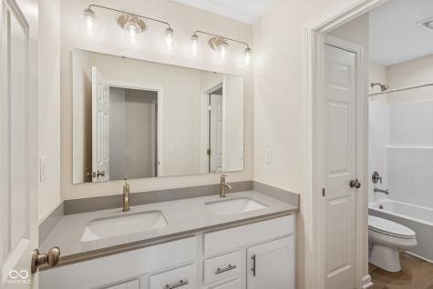 3726 Hayden Valley Drive Bargersville IN 46106