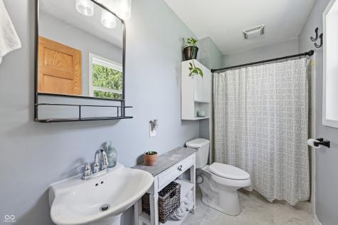 5827 S Indiana 75 Jamestown IN 46147