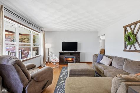 5827 S Indiana 75 Jamestown IN 46147