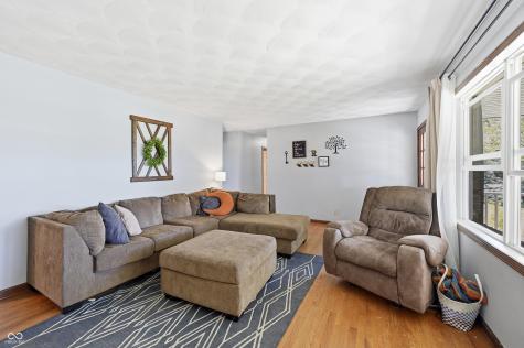 5827 S Indiana 75 Jamestown IN 46147