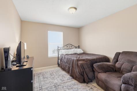 15460 Old Pond Circle Noblesville IN 46060