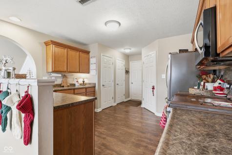 15460 Old Pond Circle Noblesville IN 46060