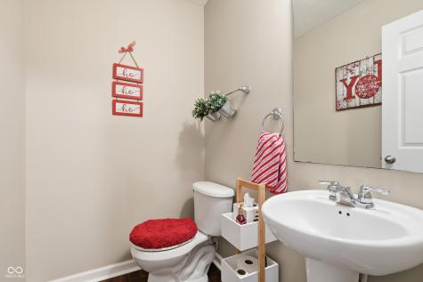 15460 Old Pond Circle Noblesville IN 46060