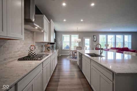 1274 Clairet Westfield IN 46074
