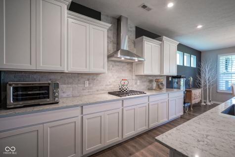 1274 Clairet Westfield IN 46074
