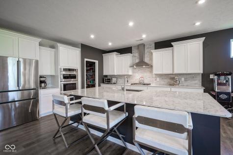 1274 Clairet Westfield IN 46074