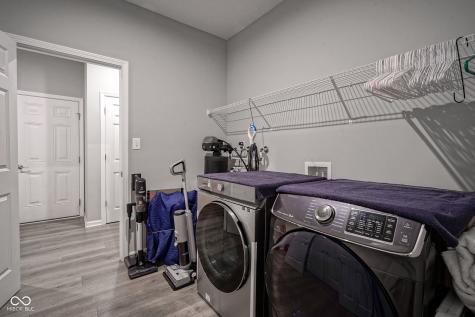 1274 Clairet Westfield IN 46074