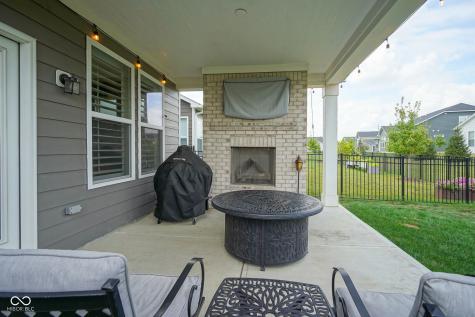 1274 Clairet Westfield IN 46074
