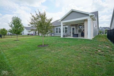 1274 Clairet Westfield IN 46074