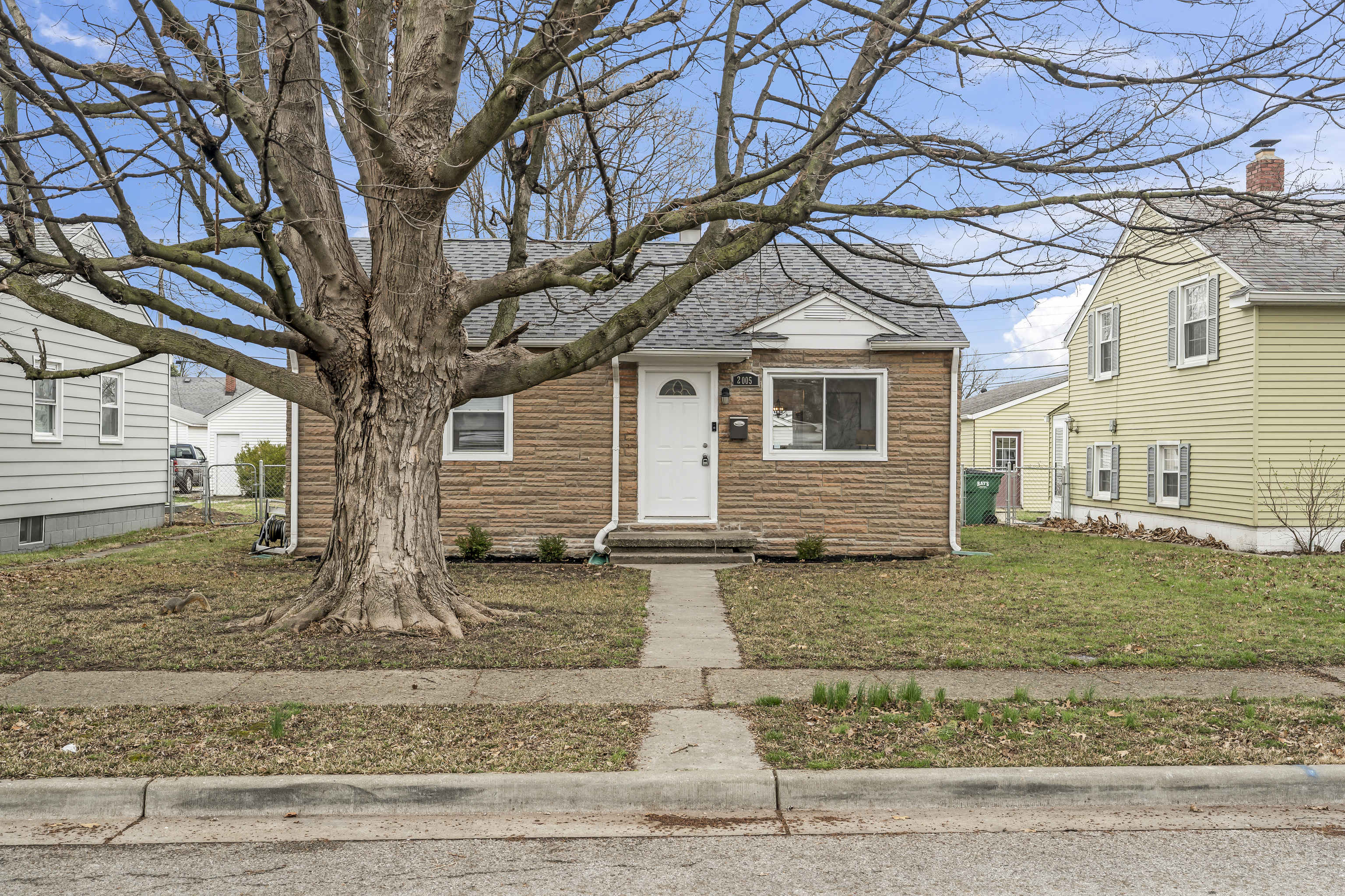 2005 Allison Avenue Indianapolis IN 46224