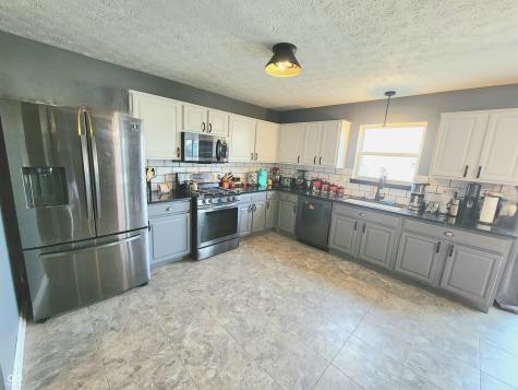 1606 Huntzinger Boulevard Pendleton IN 46064