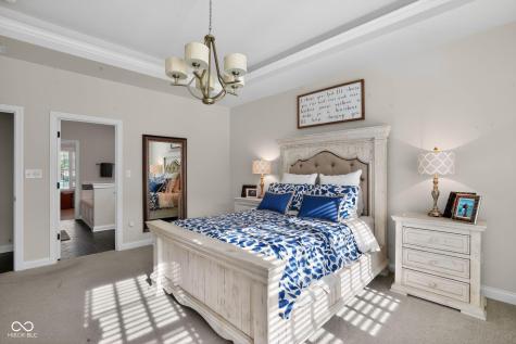 15435 Mission Hills Drive Carmel IN 46033