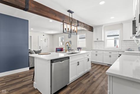 539 Amos Drive Zionsville IN 46077