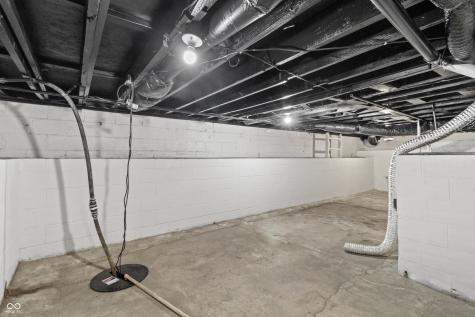 539 Amos Drive Zionsville IN 46077