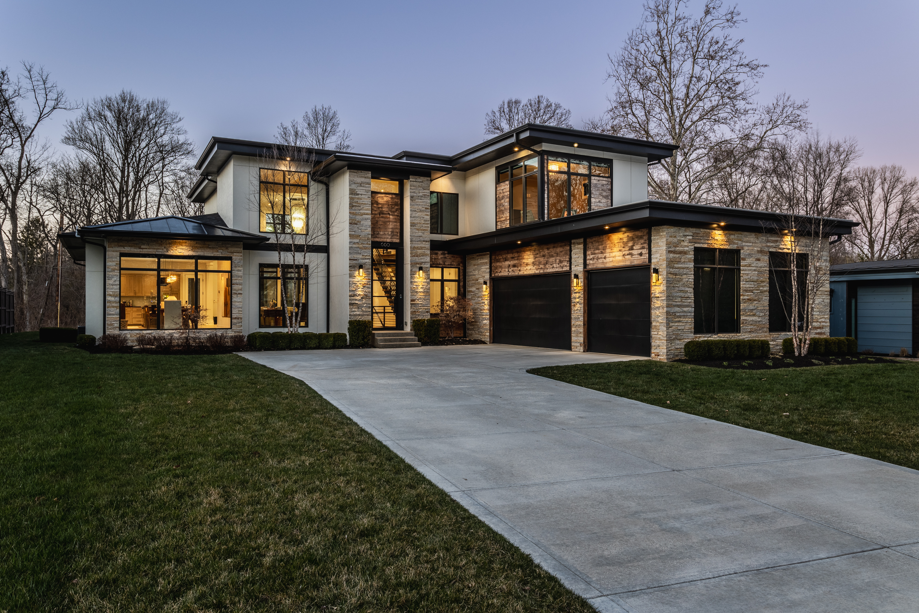 660 E 82nd Street Indianapolis IN 46240