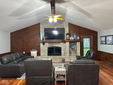 6994 E County Line Road Indianapolis IN 46237