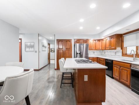 6994 E County Line Road Indianapolis IN 46237