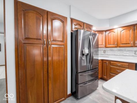 6994 E County Line Road Indianapolis IN 46237