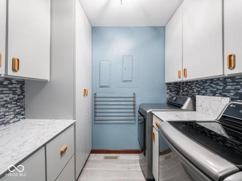 6994 E County Line Road Indianapolis IN 46237
