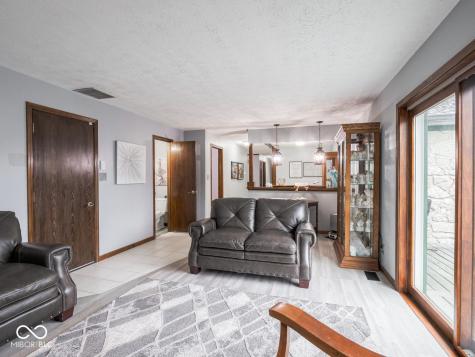 6994 E County Line Road Indianapolis IN 46237