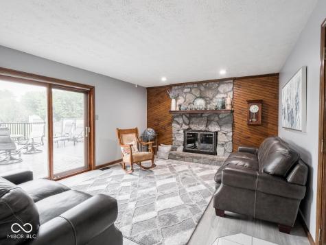 6994 E County Line Road Indianapolis IN 46237