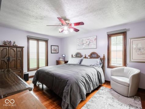 6994 E County Line Road Indianapolis IN 46237