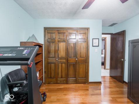 6994 E County Line Road Indianapolis IN 46237