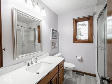 6994 E County Line Road Indianapolis IN 46237