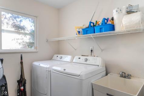 10747 Red Pine Drive Fishers IN 46037