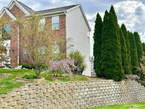 10747 Red Pine Drive Fishers IN 46037