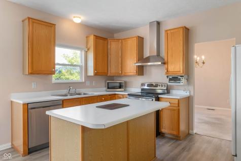 10747 Red Pine Drive Fishers IN 46037