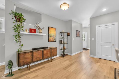 31 E Parkview Avenue Indianapolis IN 46201