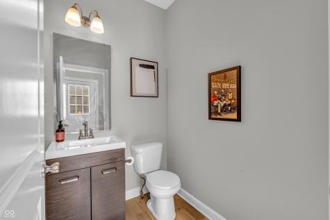 31 E Parkview Avenue Indianapolis IN 46201
