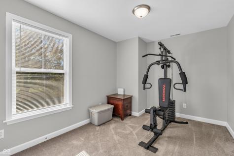 31 E Parkview Avenue Indianapolis IN 46201