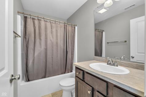 31 E Parkview Avenue Indianapolis IN 46201