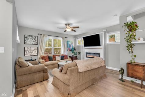 31 E Parkview Avenue Indianapolis IN 46201