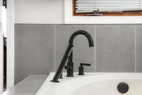 2917 Silver Fox Drive Columbus IN 47203