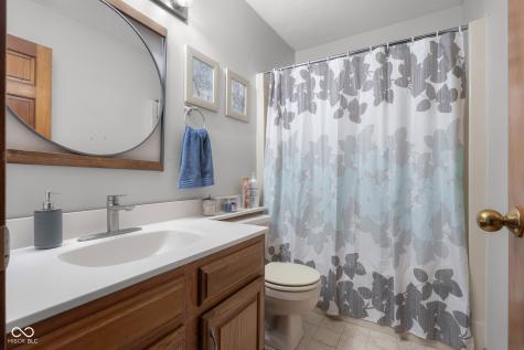 2917 Silver Fox Drive Columbus IN 47203