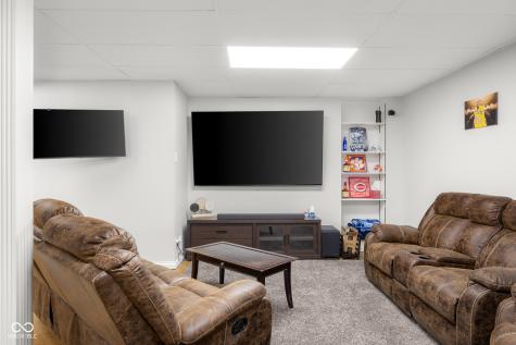 2917 Silver Fox Drive Columbus IN 47203