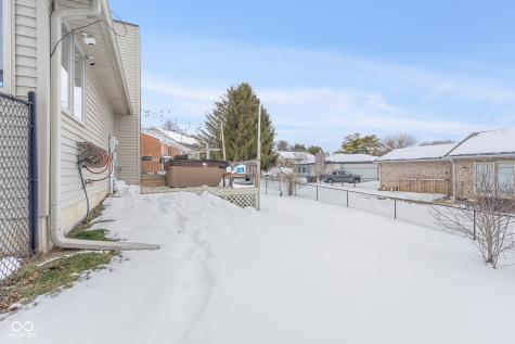 2917 Silver Fox Drive Columbus IN 47203